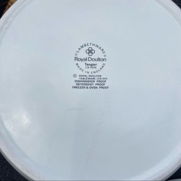 Lambethware Royal Doulton LS 1005 serving Bowl with LID rare - Picture 5 of 13